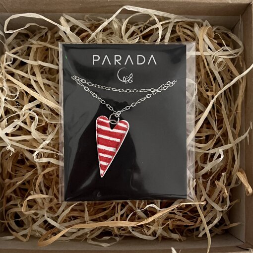 přívěsek Červené pruhované srdíčko